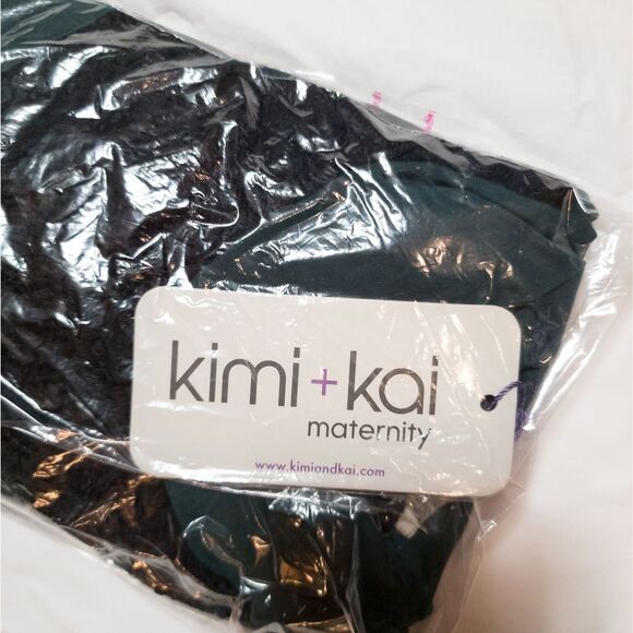KIMI + KAI Faye Maternity Mock Neck Lace Top Black L - Picture 3 of 6